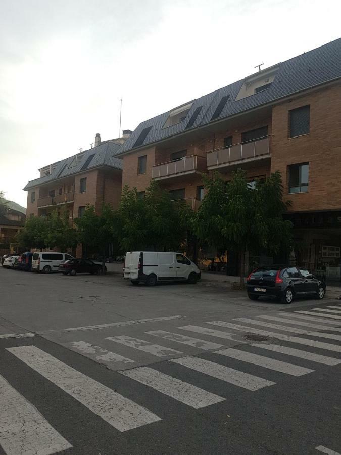 Appartamento Monteperdido Aínsa Esterno foto